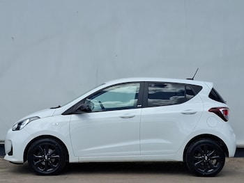 Used Hyundai i10 2019 for sale - 78973192: Photo