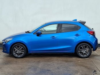 Used Mazda Mazda2 2017 for sale - 79447799: Photo