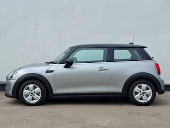 Used MINI Hatch 2023 for sale - 79615496: Photo