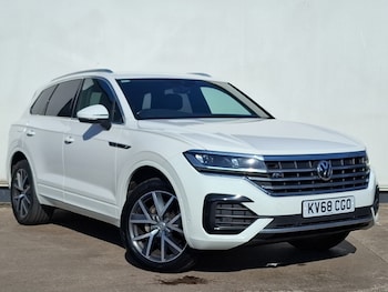Used Volkswagen Touareg 2019 for sale - 77974986: Photo