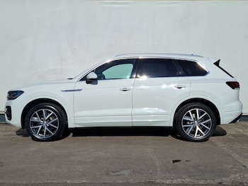 Used Volkswagen Touareg 2019 for sale - 77974986: Photo