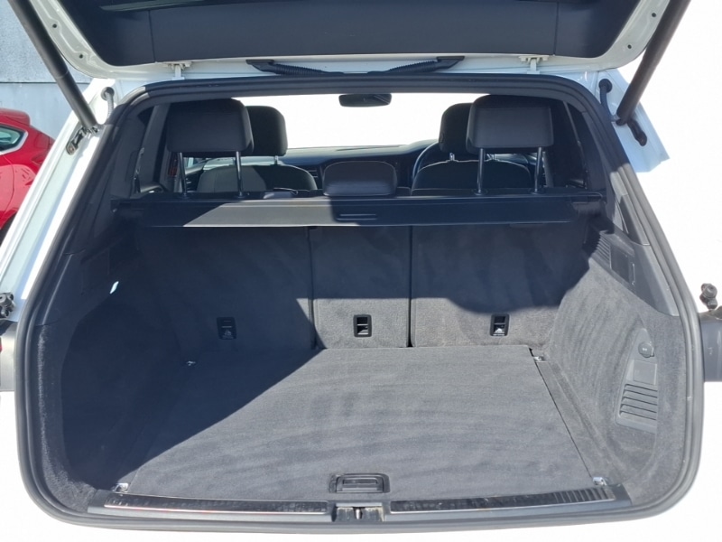 Used Volkswagen Touareg 2019 for sale - 77974986: Photo 8