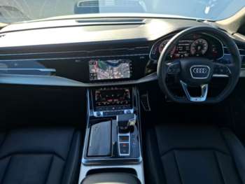Used Audi Q7 2023 for sale - 74665872: Photo