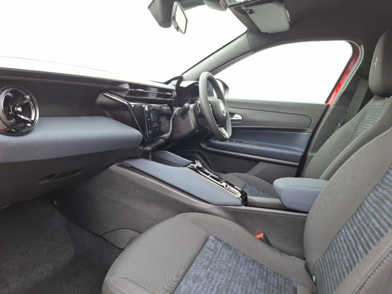 Used Alfa Romeo Junior 2025 for sale - 77606037: Photo 5