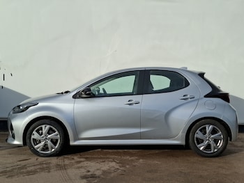 Used Mazda Mazda2 HYBRID 2024 for sale - 77433504: Photo