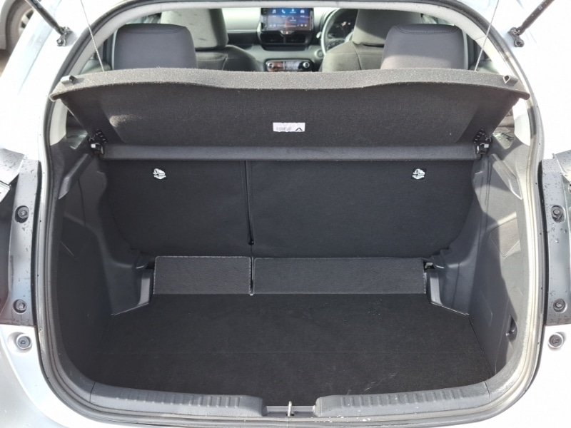 Used Mazda Mazda2 HYBRID 2024 for sale - 77433504: Photo 8