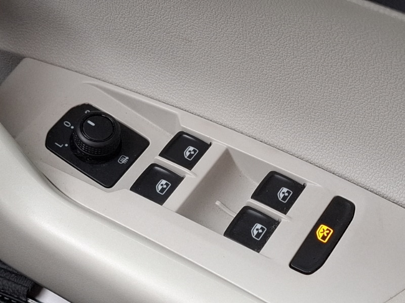 Used Volkswagen Polo 2019 for sale - 76437808: Photo 19