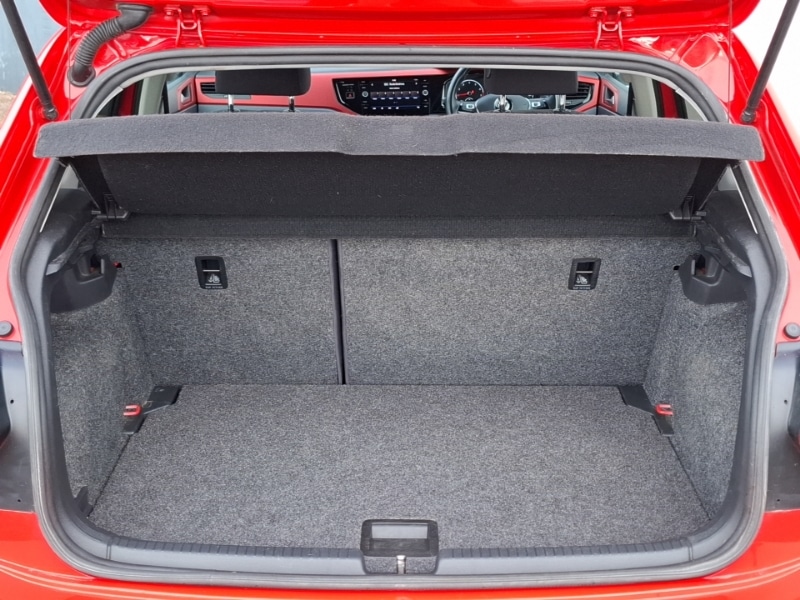 Used Volkswagen Polo 2019 for sale - 76437808: Photo 8