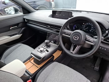 Used Mazda CX-30 2025 for sale - 75622249: Photo