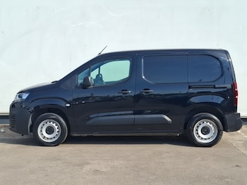Used Citroen Berlingo 2024 for sale - 79069902: Photo