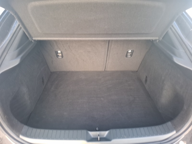 Used Mazda CX-30 2023 for sale - 76628931: Photo 8