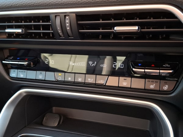 Used Mazda CX-60 2025 for sale - 76160674: Photo 12