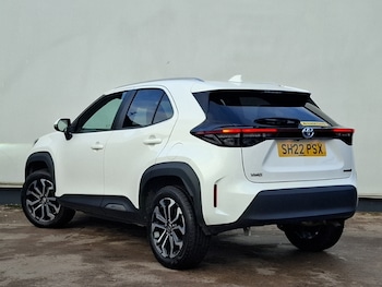 Used Toyota Yaris Cross 2022 for sale - 76560640: Photo