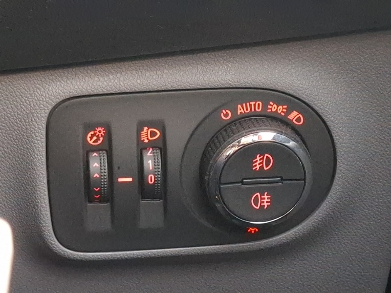 Used Vauxhall Corsa 2017 for sale - 76897506: Photo 19