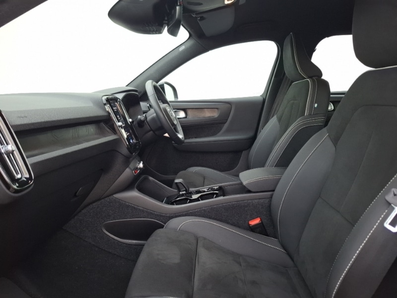 Used Volvo XC40 2022 for sale - 76116530: Photo 5