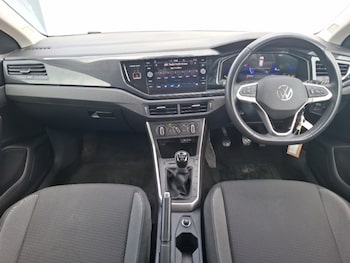 Used Volkswagen Polo 2024 for sale - 78808657: Photo
