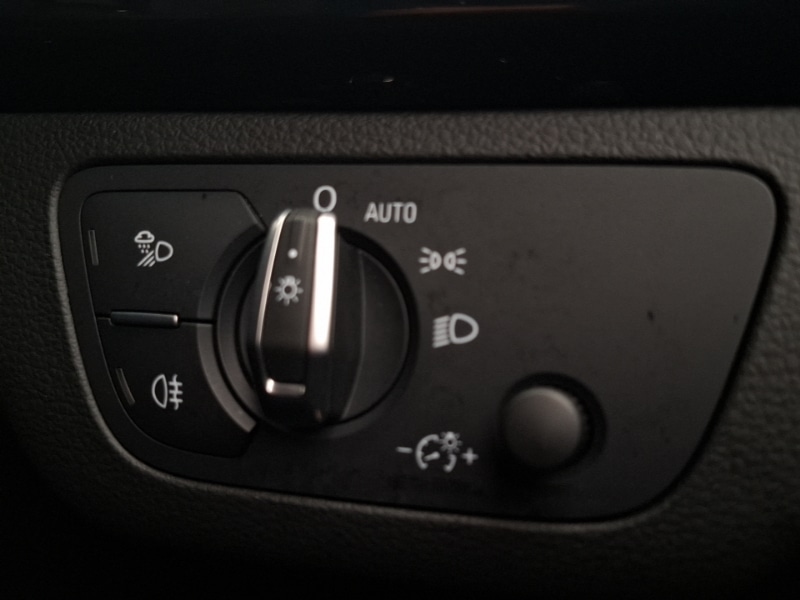 Used Audi Q5 2019 for sale - 76628941: Photo 10