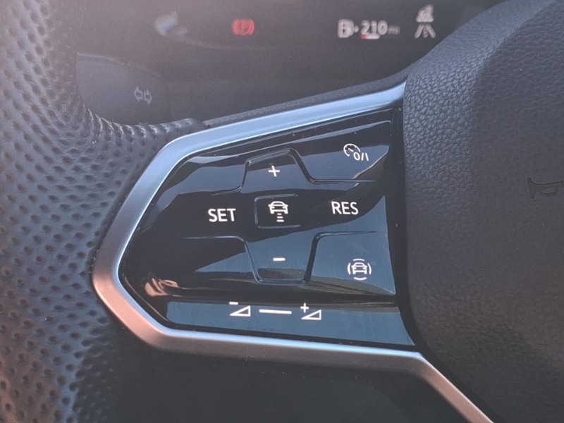 Used Volkswagen Golf 2020 for sale - 77544527: Photo 15