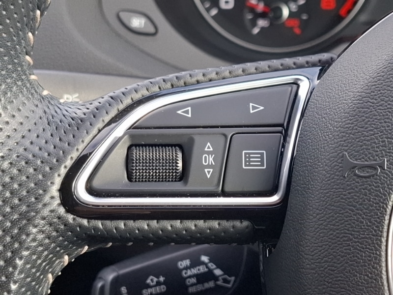 Used Audi Q3 2018 for sale - 76254688: Photo 15