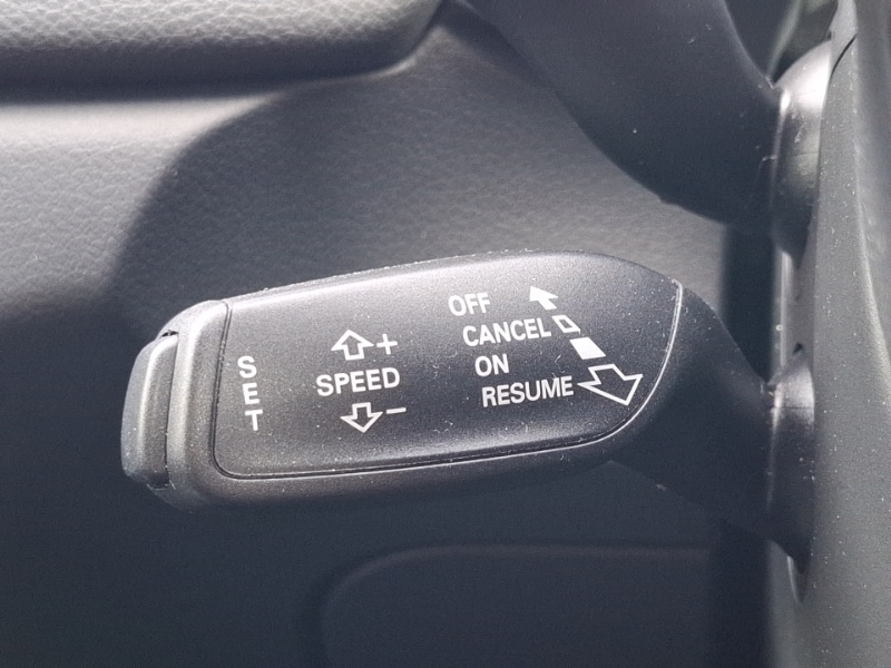 Used Audi Q3 2018 for sale - 76254688: Photo 17