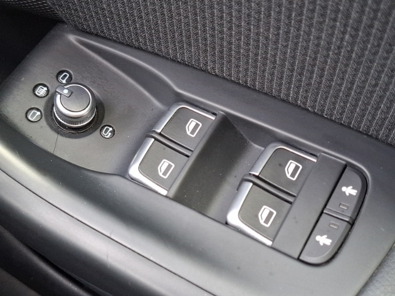 Used Audi Q3 2018 for sale - 76254688: Photo 19