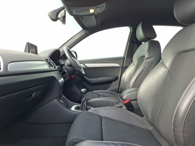 Used Audi Q3 2018 for sale - 76254688: Photo 5