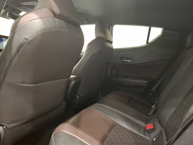 Used Toyota C-HR 2017 for sale - 77644726: Photo 6