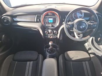 Used MINI Hatch 2019 for sale - 78559383: Photo
