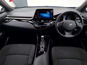 Used Toyota C-HR 2019 for sale - 74394521: Photo