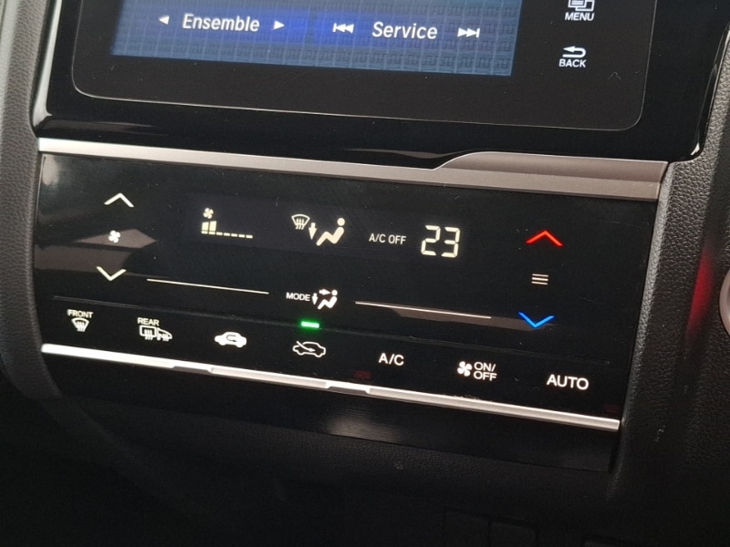 Used Honda Jazz 2018 for sale - 77371279: Photo 14