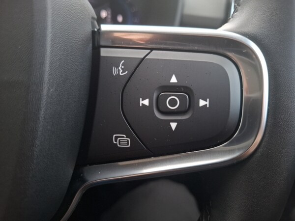 Used Volvo XC40 2024 for sale - 76195850: Photo 12
