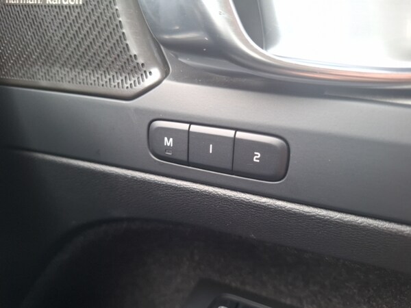 Used Volvo XC40 2024 for sale - 76195850: Photo 16