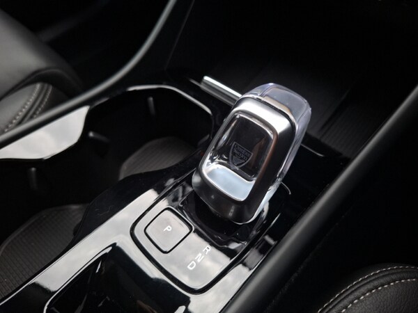 Used Volvo XC40 2024 for sale - 76195850: Photo 17