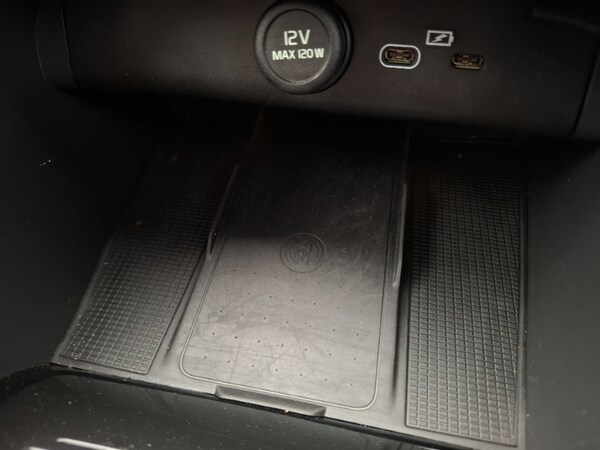 Used Volvo XC40 2024 for sale - 76195850: Photo 19