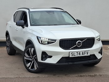 Volvo - XC40