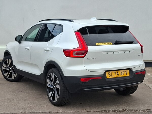 Used Volvo XC40 2024 for sale - 76195850: Photo 3