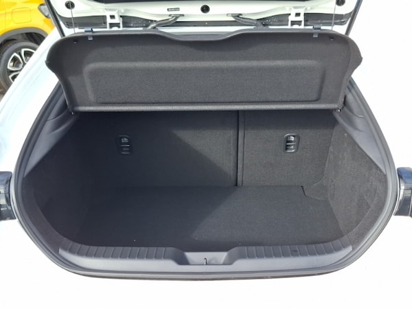Used Mazda Mazda3 2025 for sale - 76264689: Photo 8