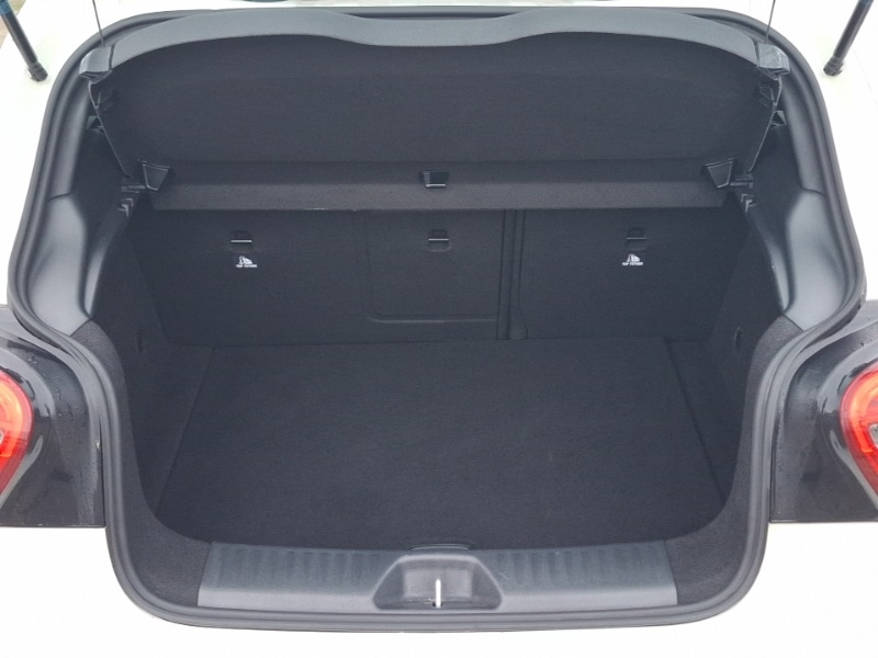 Used Mercedes-Benz A-Class 2017 for sale - 77669533: Photo 8