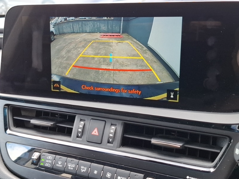 Used Lexus ES 2022 for sale - 76269254: Photo 10