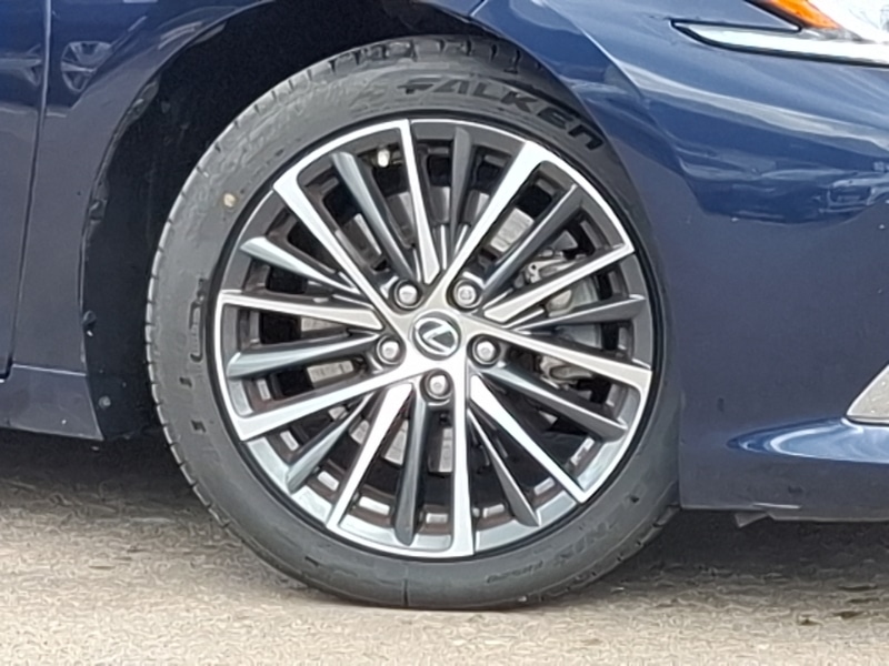 Used Lexus ES 2022 for sale - 76269254: Photo 9