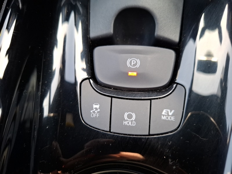 Used Toyota C-HR 2021 for sale - 76365637: Photo 18