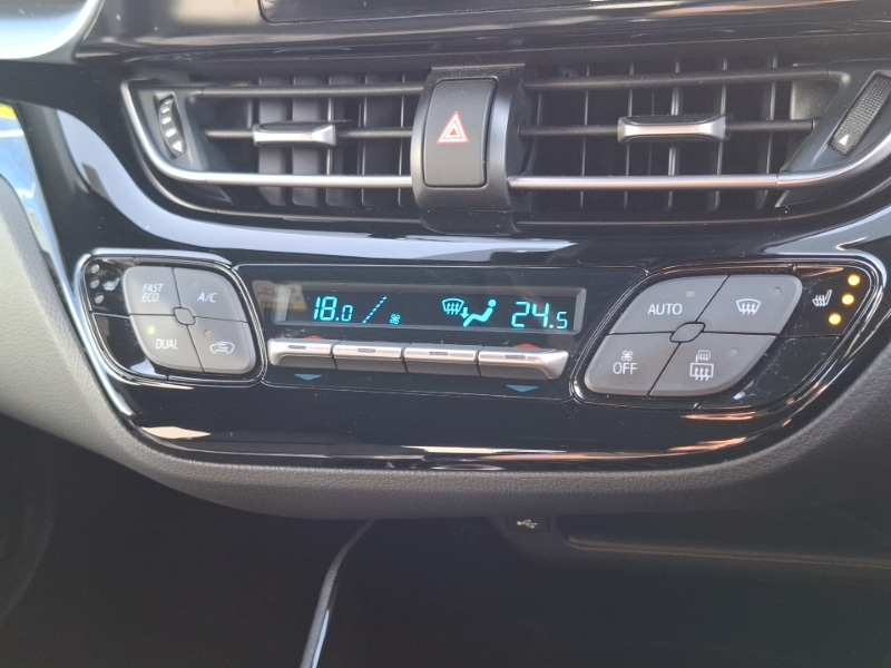 Used Toyota C-HR 2021 for sale - 76365637: Photo 19