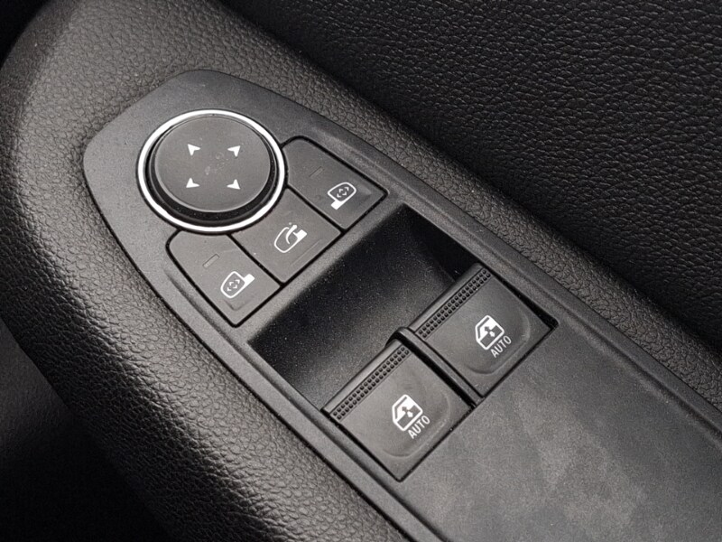 Used Renault Clio 2020 for sale - 77183976: Photo 19