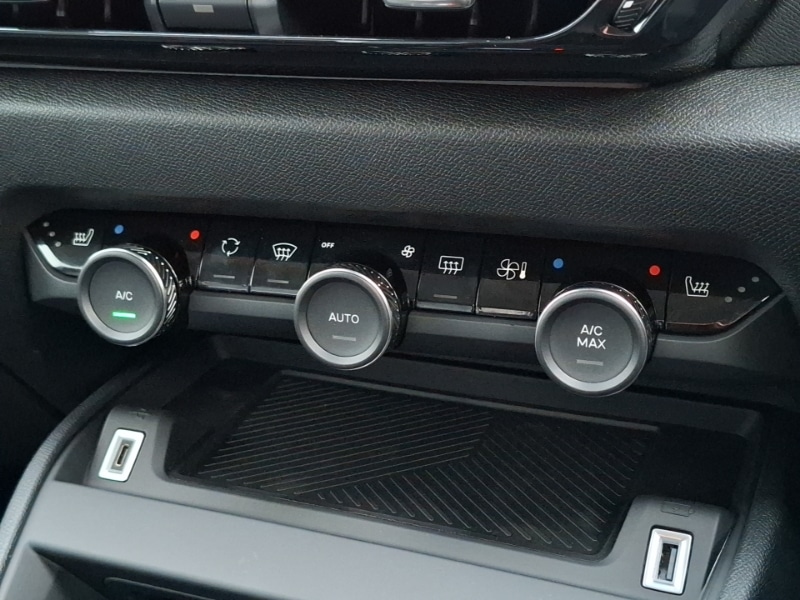 Used Citroen C4 2025 for sale - 76418909: Photo 13