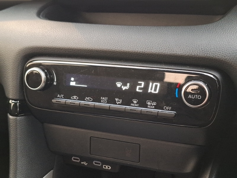 Used Mazda Mazda2 HYBRID 2024 for sale - 76893839: Photo 13