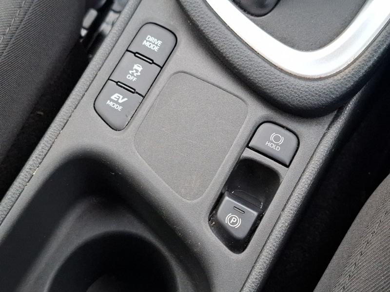 Used Mazda Mazda2 HYBRID 2024 for sale - 76893839: Photo 14