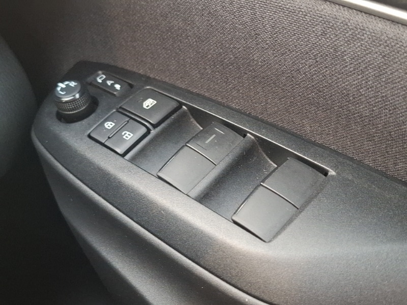 Used Mazda Mazda2 HYBRID 2024 for sale - 76893839: Photo 18