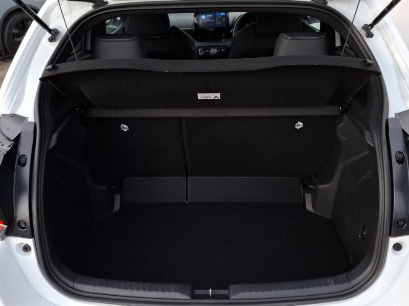 Used Mazda Mazda2 HYBRID 2025 for sale - 76552719: Photo 8