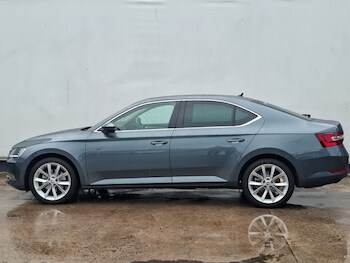 Used Skoda Superb 2016 for sale - 78877240: Photo