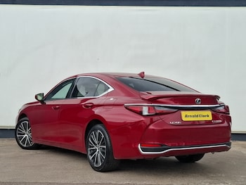 Used Lexus ES 2022 for sale - 75622065: Photo